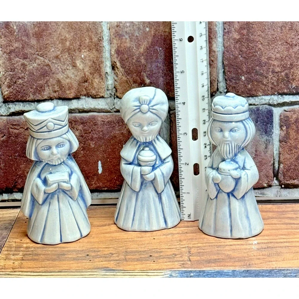 Vtg‎ 1975 White Porcelain 3 Wise Men Kings Magi Nativity Blue Hand Painted Glaze